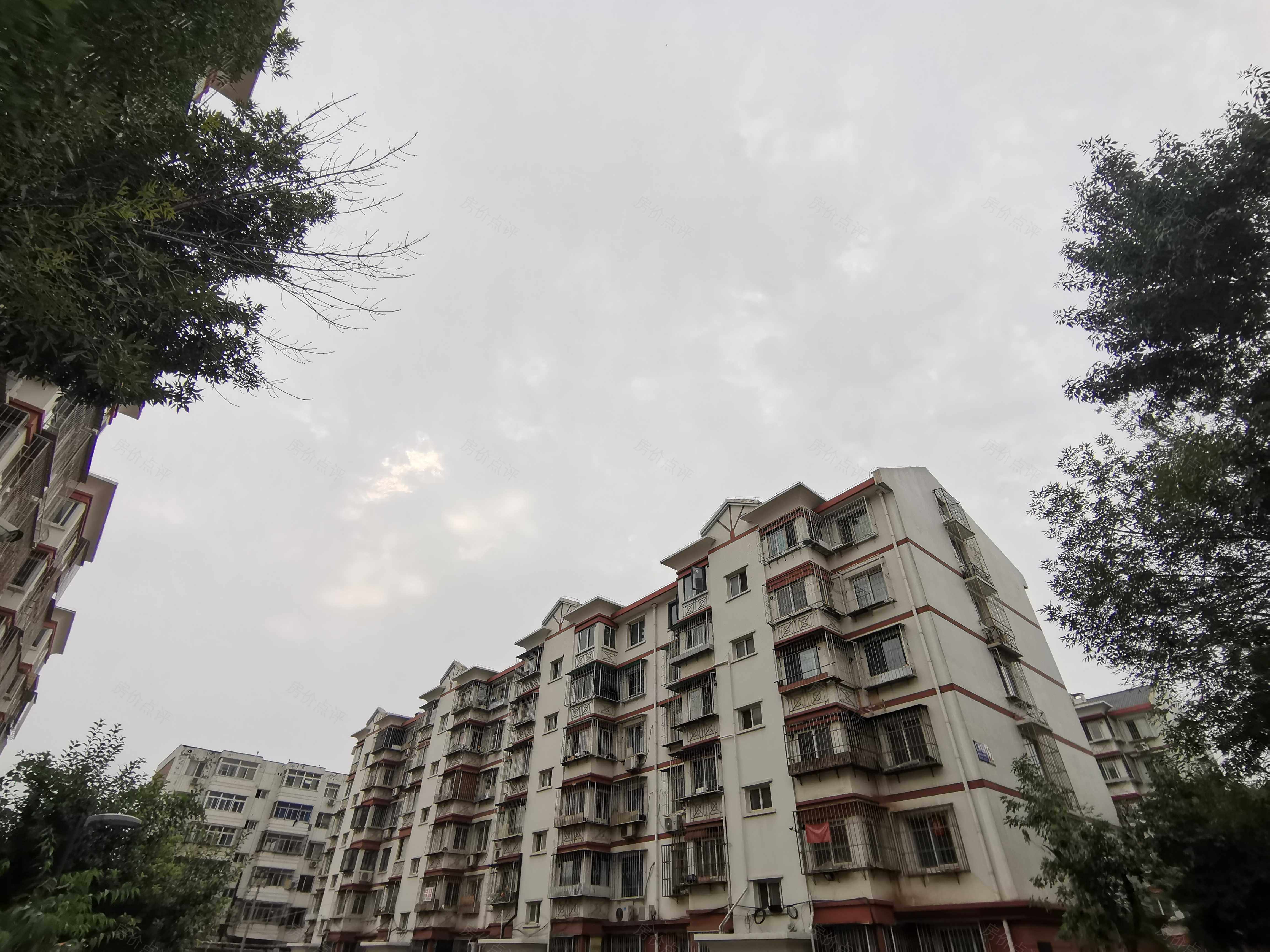 中铁十八局集团机关院