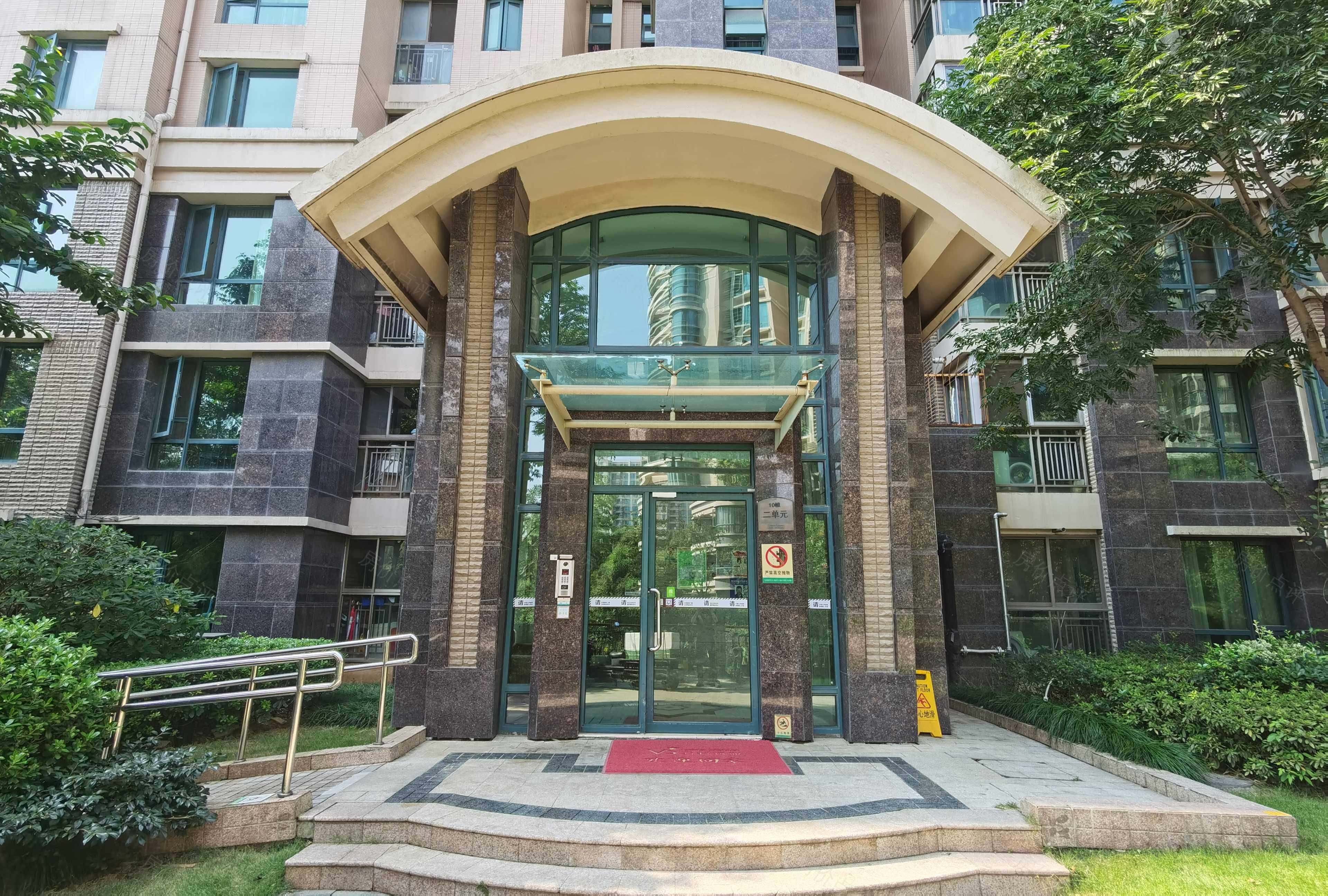 万科光明城市西苑