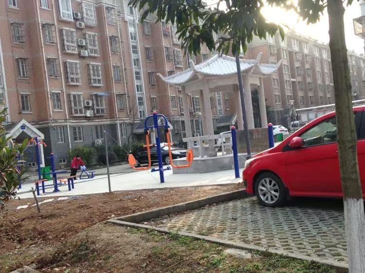 摄山星城听竹苑